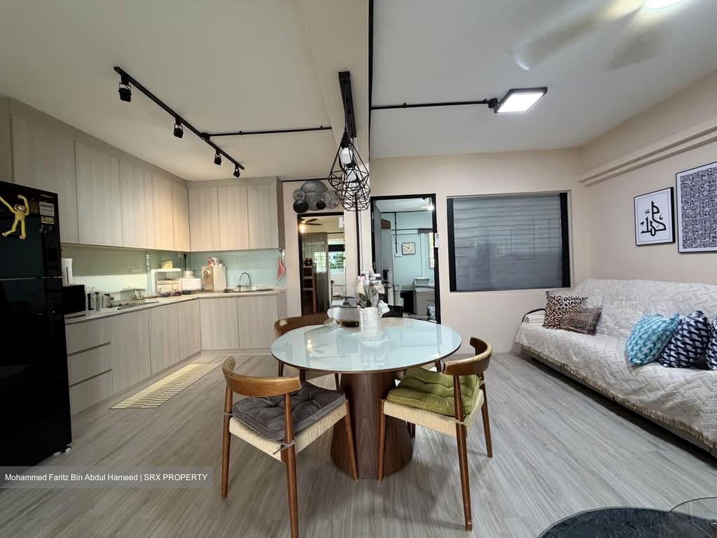 Blk 214 Jurong East Street 21 (Jurong East), HDB 3 Rooms #578623551